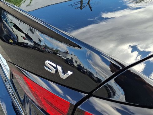 Used 2022 Nissan Altima 2.5 SV image 16