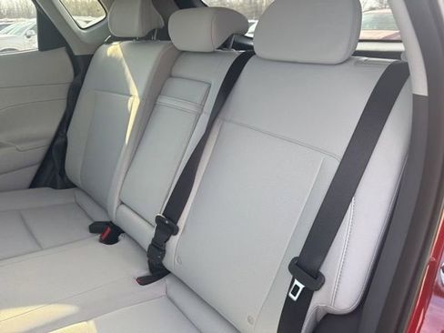 Used 2025 Hyundai Kona SEL image 9