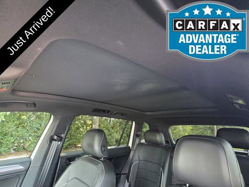 Used 2024 Volkswagen Tiguan SEL R-Line AWD/4WD image 8