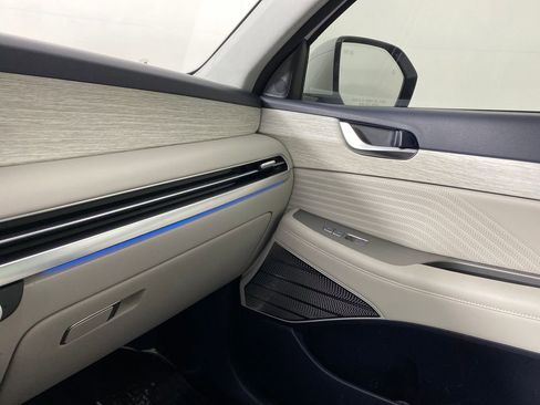 Used 2024 Hyundai Palisade Calligraphy image 27