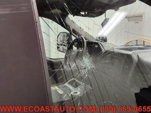 Used 2021 Ford F550 4x4 Regular Cab Super Duty image 16