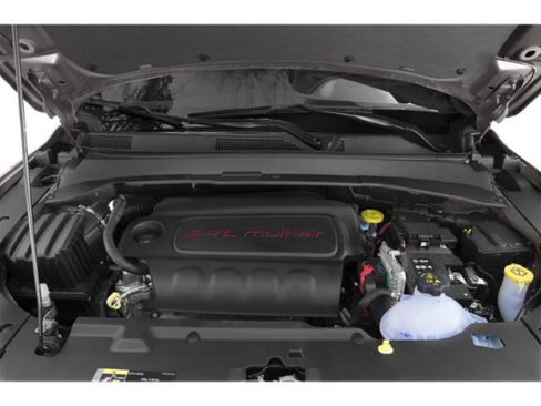 Certified 2019 Jeep Compass Latitude w/ Cold Weather Group AWD/4WD image 13