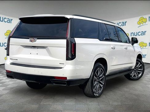 Used 2021 Cadillac Escalade ESV Sport Platinum w/ Heavy-Duty Trailer Package AWD/4WD image 6