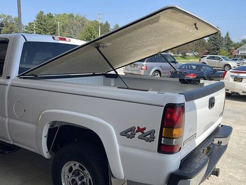 Used 2004 GMC Sierra 2500 SLT AWD/4WD image 58