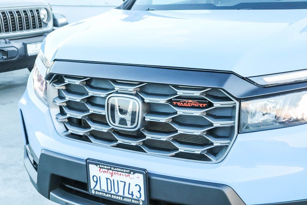Used 2024 Honda Passport TrailSport image 6