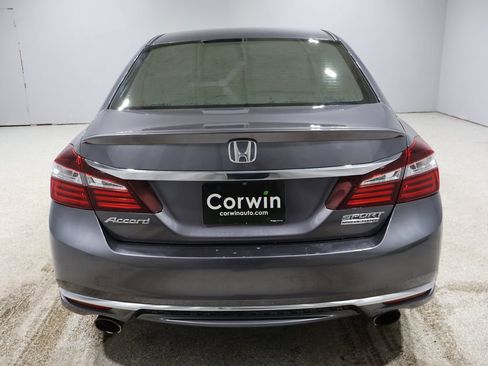 Used 2017 Honda Accord Sport Special Edition image 11