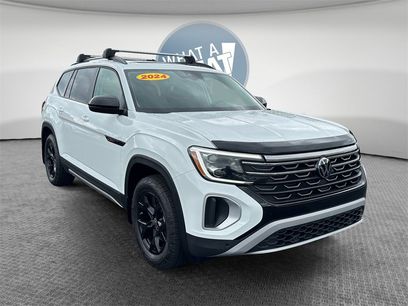 Used 2024 Volkswagen Atlas Peak Edition SE