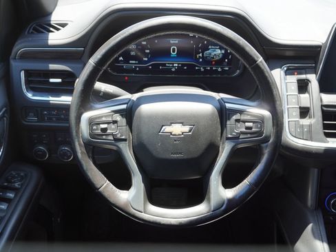 Used 2022 Chevrolet Tahoe LT w/ Luxury Package AWD/4WD image 12