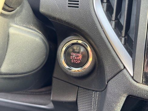 Used 2023 Subaru Forester Touring w/ Popular Package #3 image 31