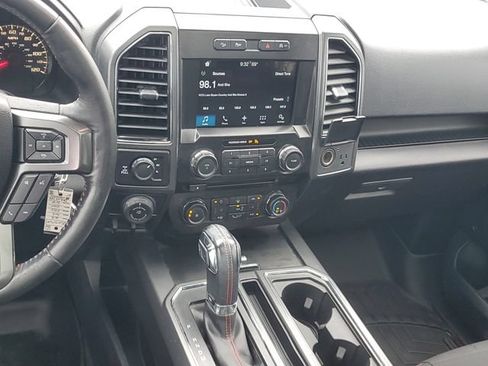 Used 2018 Ford F150 XLT w/ Equipment Group 302A Luxury AWD/4WD image 14