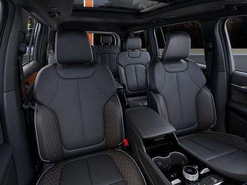 New 2026 Jeep Grand Cherokee L Summit w/ Obsidian Package AWD/4WD image 16