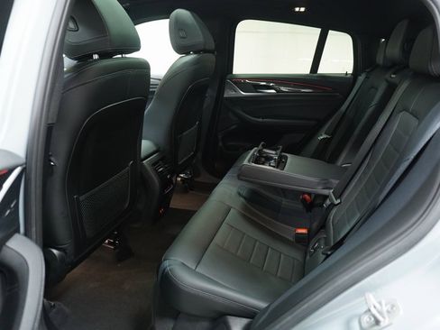 Used 2024 BMW X4 M40i w/ Premium Package image 13