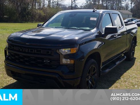 Used 2024 Chevrolet Silverado 1500 Custom image 18