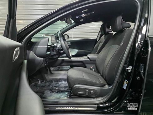 Used 2024 Hyundai Ioniq 6 SE image 13