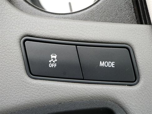 Used 2023 Cadillac XT6 Premium Luxury image 26