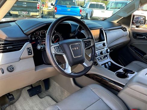 Used 2015 GMC Yukon SLT image 18