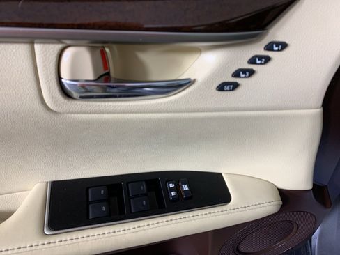 Used 2017 Lexus ES 350 image 14