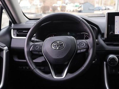 Certified 2025 Toyota RAV4 XLE w/ Convenience Package image 25