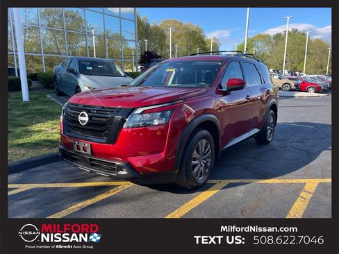 Certified 2023 Nissan Pathfinder SV w/ SV Premium Package AWD/4WD image 1