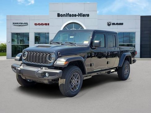 New 2026 Jeep Gladiator Sport image 2