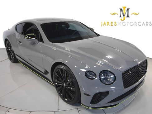 Used 2022 Bentley Continental GT Speed image 23
