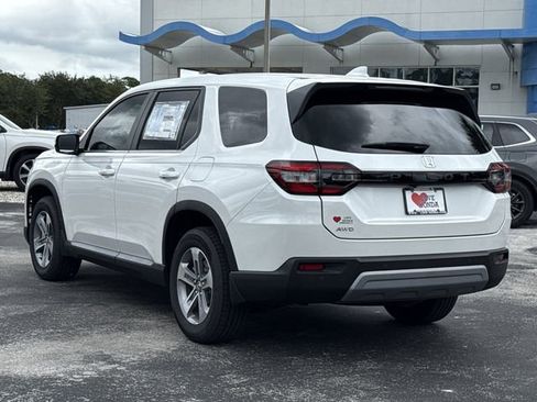 New 2025 Honda Pilot EX-L image 7