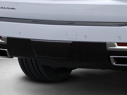 New 2026 Cadillac Escalade ESV Platinum Luxury AWD/4WD image 14