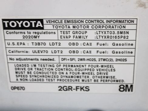 Used 2020 Toyota Tacoma TRD Sport w/ Technology Package AWD/4WD image 27