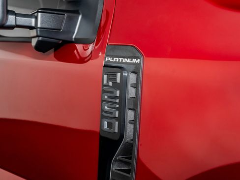 Used 2025 Ford F250 Platinum image 24