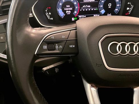 Used 2022 Audi Q3 2.0T Premium AWD/4WD image 22