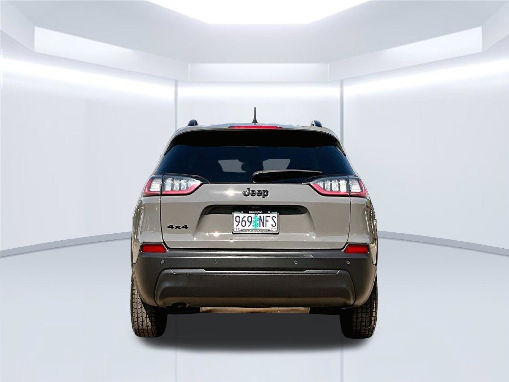 Used 2023 Jeep Cherokee Altitude Lux AWD/4WD image 6