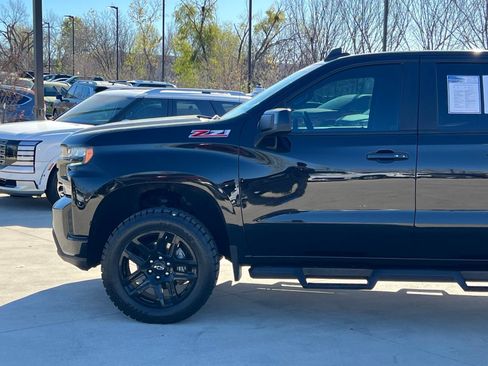 Used 2021 Chevrolet Silverado 1500 LT Trail Boss image 7