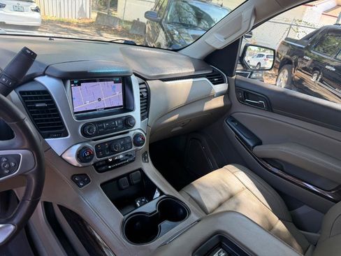 Used 2017 GMC Yukon SLT w/ Open Road Package RWD image 26
