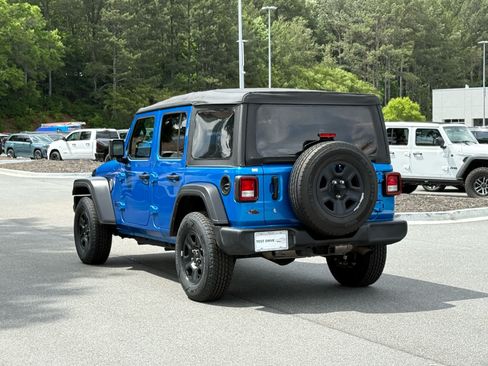 Used 2022 Jeep Wrangler Unlimited Sport AWD/4WD image 3