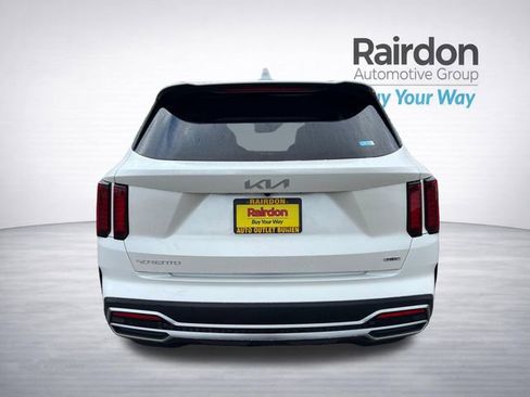 Used 2023 Kia Sorento EX image 8