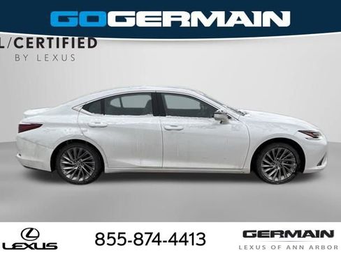 Used 2024 Lexus ES 350 Ultra Luxury image 9