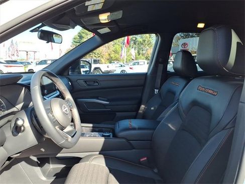 Used 2024 Nissan Pathfinder Rock Creek image 5