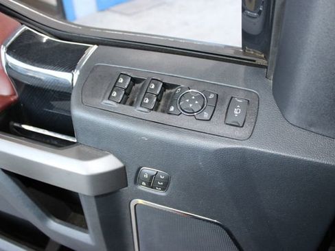 Used 2022 Ford F350 Platinum w/ Tremor Off-Road Package image 25