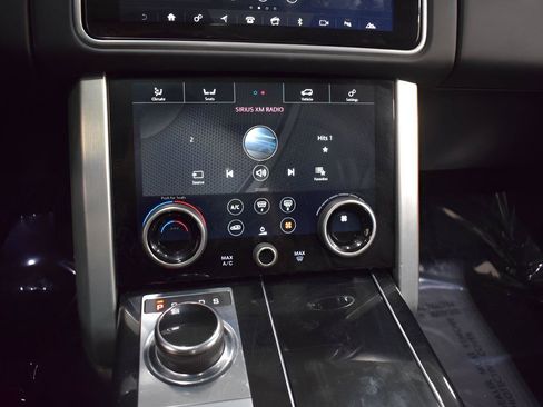 Used 2019 Land Rover Range Rover Long Wheelbase Supercharged AWD/4WD image 24