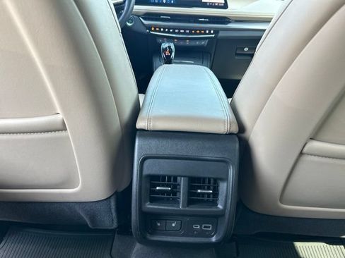 Certified 2024 Cadillac XT4 Premium Luxury w/ Technology Package AWD/4WD image 24