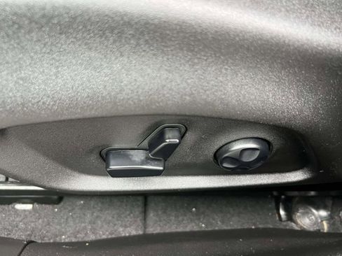 Certified 2020 Jeep Renegade Altitude image 16