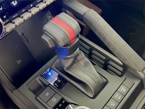 Used 2025 Toyota Tacoma TRD Pro image 18