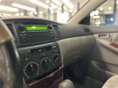 Used 2003 Toyota Corolla CE FWD image 20