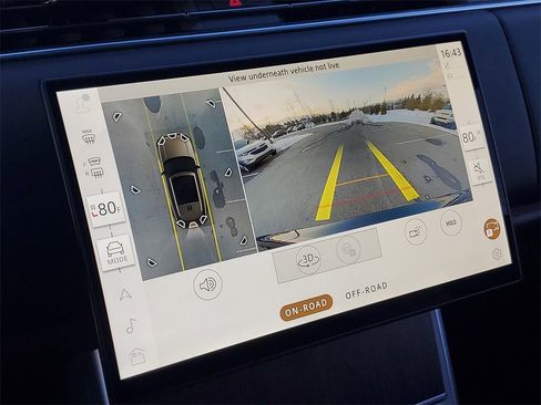 New 2025 Land Rover Range Rover SE image 20