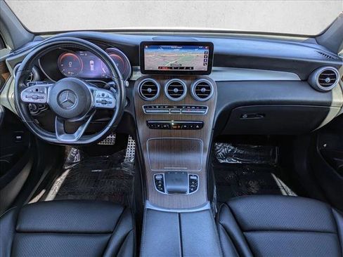 Used 2021 Mercedes-Benz GLC 300 4MATIC image 19