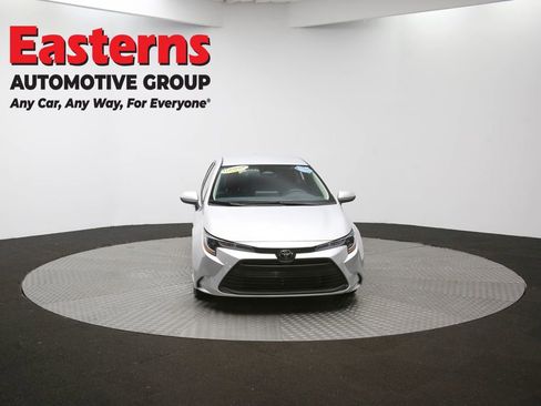 Used 2023 Toyota Corolla LE image 48