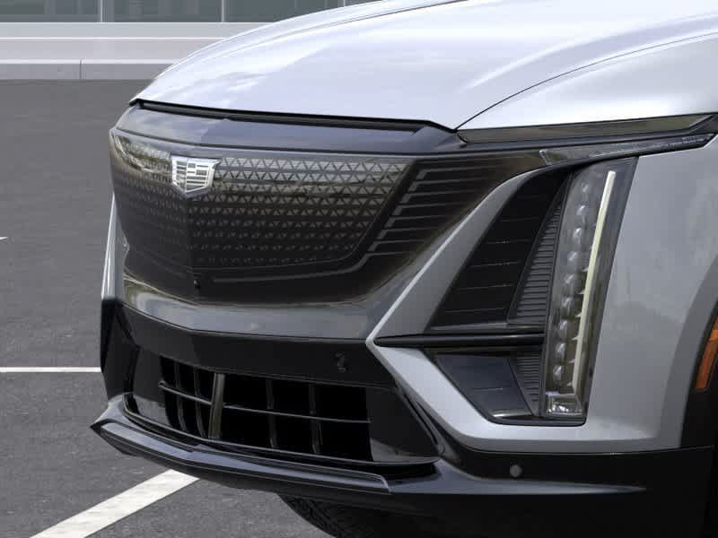 Used 2027 Cadillac Lyriq Sport w/ LPO, Floor Liner Package AWD/4WD image 13