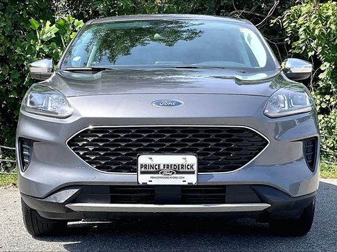 Certified 2021 Ford Escape SE AWD/4WD image 2