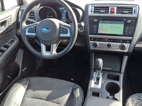 Used 2017 Subaru Outback 2.5i Limited image 14