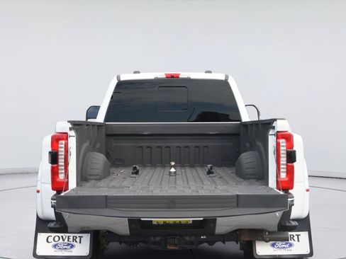 Used 2023 Ford F450 Lariat w/ Lariat Ultimate Package AWD/4WD image 31
